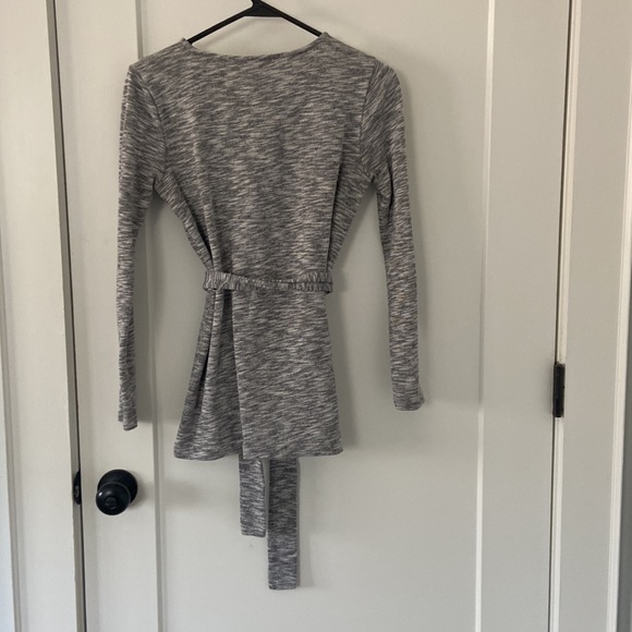 J.Crew Mercantile gray sweater top with belt - Picture 3 of 3
